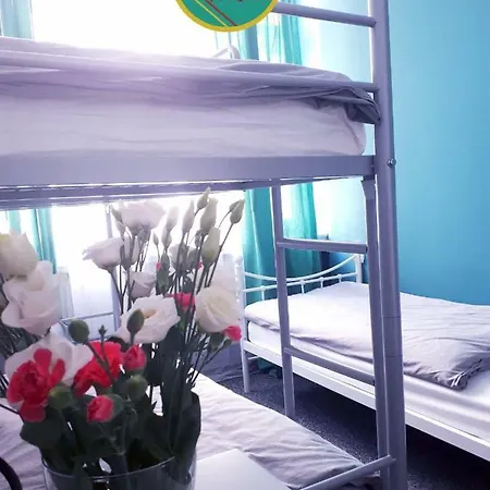 Hostel Zizi *