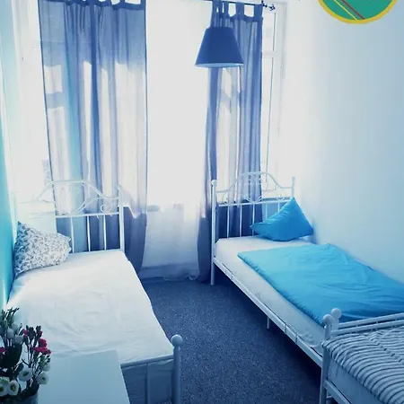 Hostel Zizi *